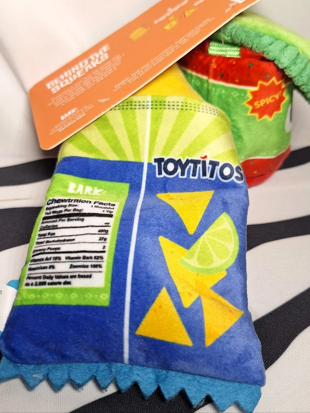 NWT Bark Chomps And Salsa Dog Toy S
